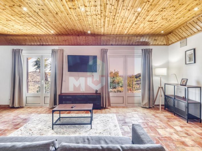 Image No.21-3 Bed House for sale