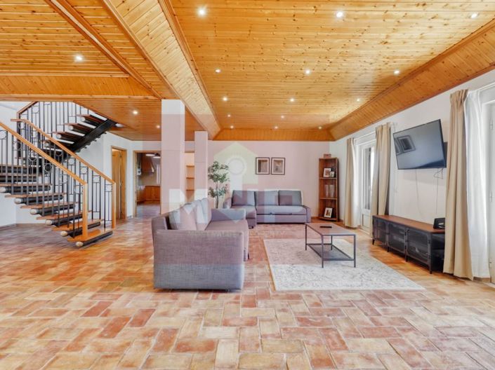 Image No.4-3 Bed House for sale