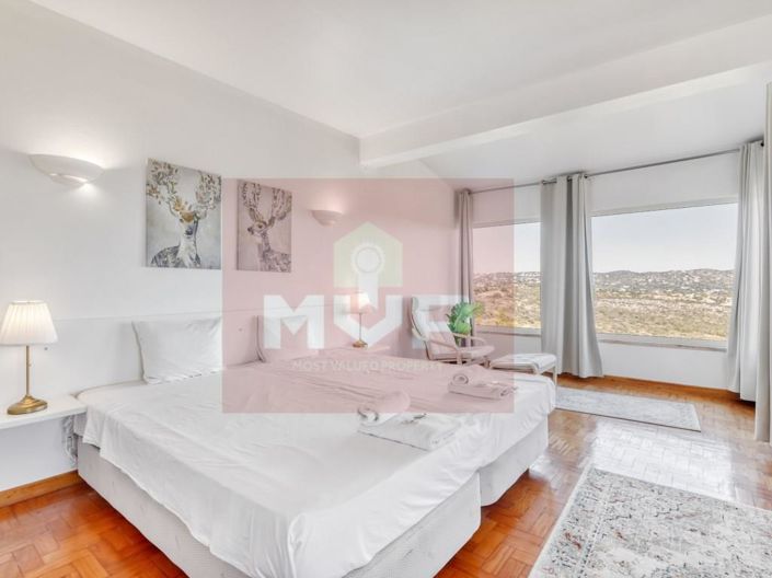 Image No.7-3 Bed House for sale