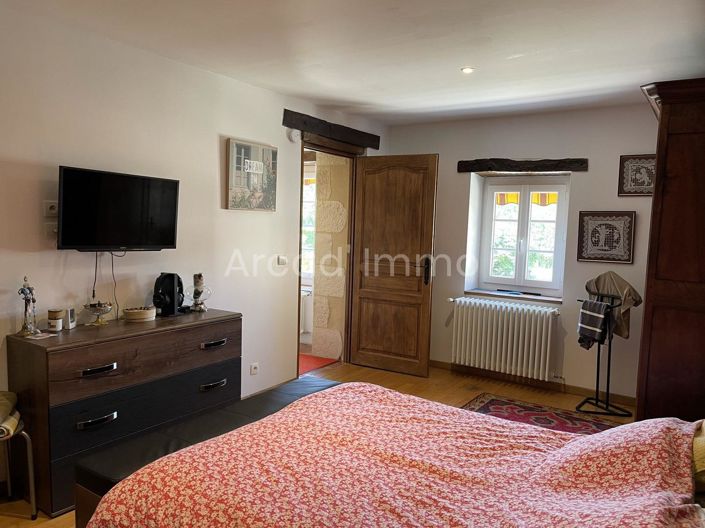 Image No.4-4 Bed House for sale