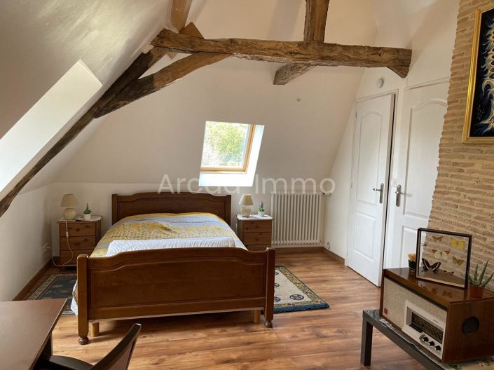 Image No.6-4 Bed House for sale