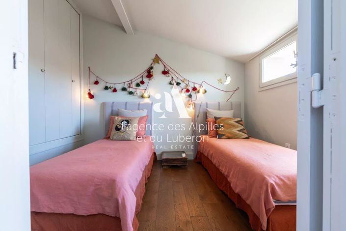 Image No.24-3 Bed Apartment for sale