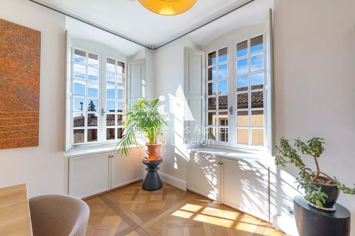 Image No.5-3 Bed Apartment for sale