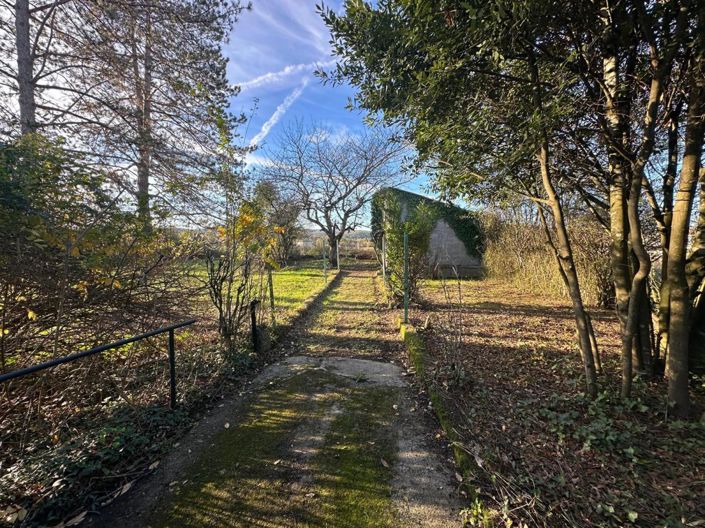 Image No.11-House for sale