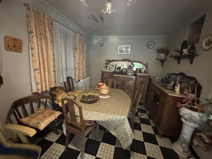 Image No.2-House for sale