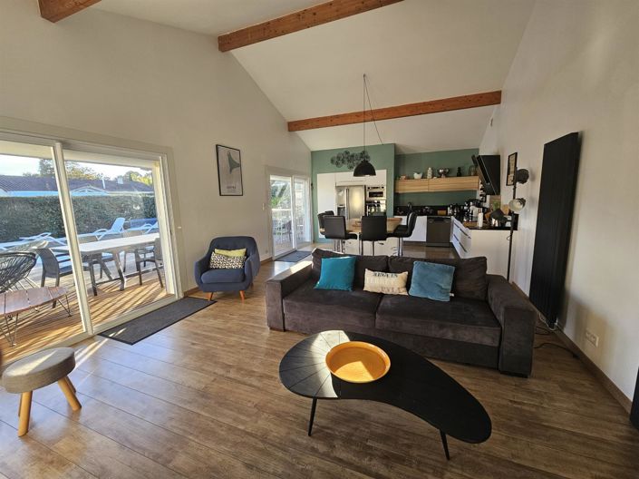 Image No.3-Maison de 4 chambres à vendre à Gastes