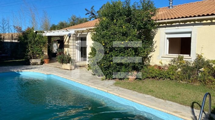 Image No.1-3 Bed House for sale