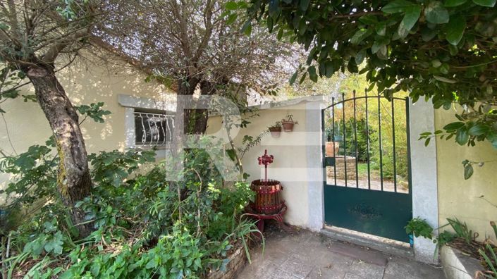 Image No.2-3 Bed House for sale