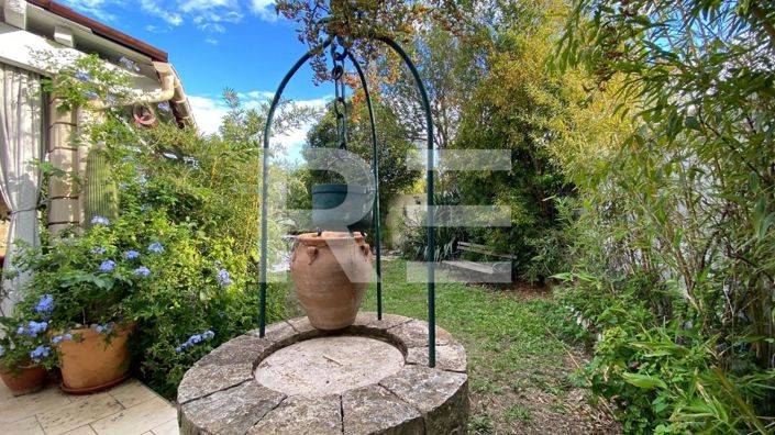 Image No.8-3 Bed House for sale