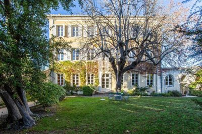 7 Bed House for sale