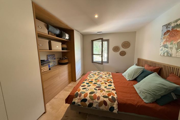 Image No.7-2 Bed House for sale