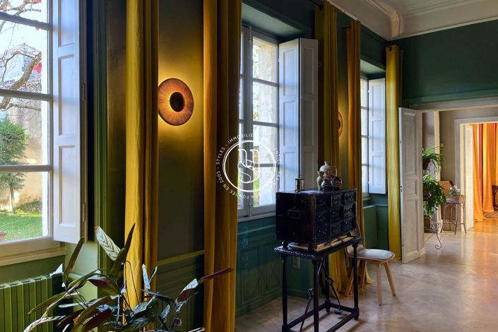 Image No.6-9 Bed House for sale