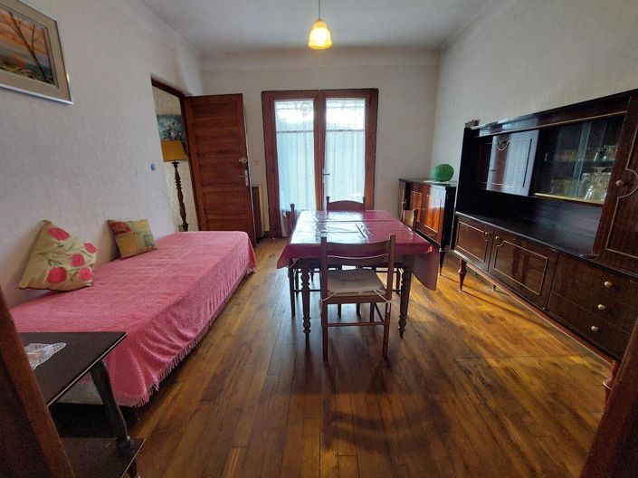 Image No.13-5 Bed House for sale