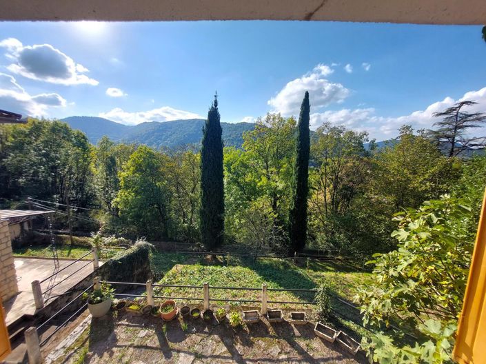 Image No.5-5 Bed House for sale