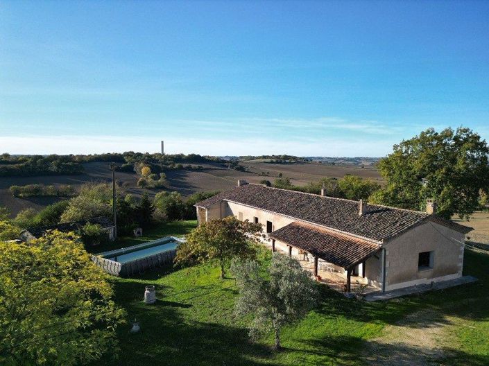 Image No.1-5 Bed House for sale