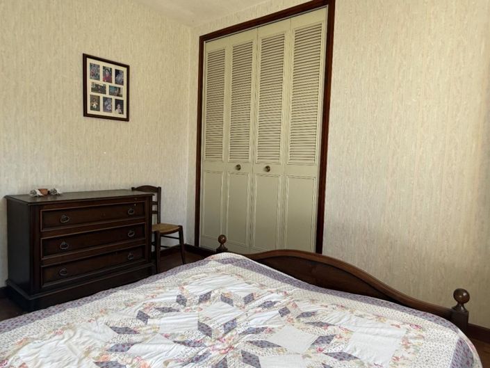 Image No.13-5 Bed House for sale