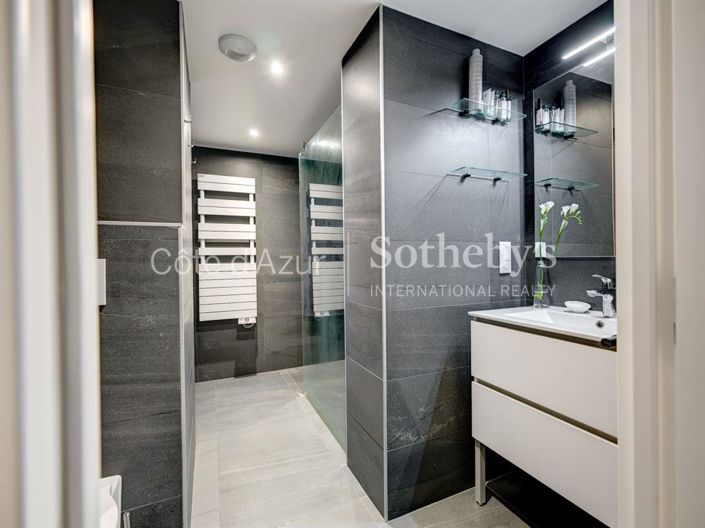 Image No.10-Appartement de 3 chambres à vendre à Nice