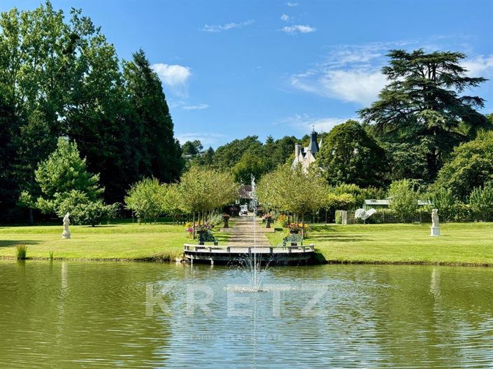 Image No.20-12 Bed Property for sale