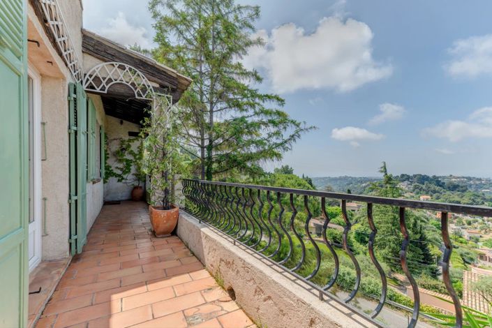 Image No.18-4 Bed House for sale