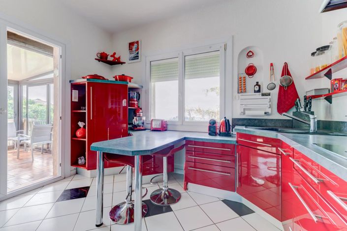 Image No.4-4 Bed House for sale