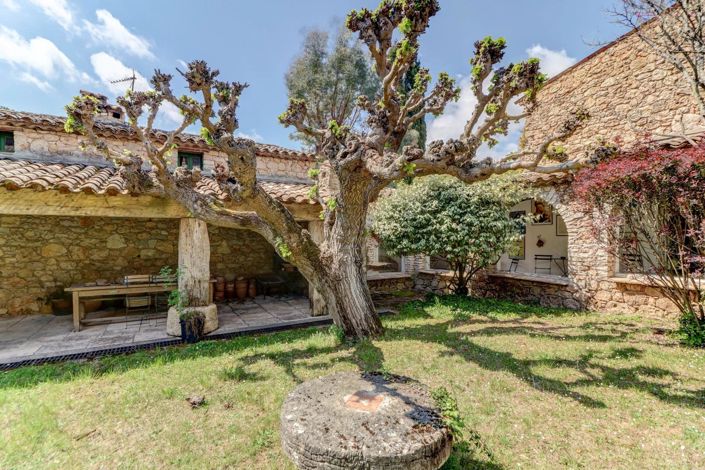 Image No.18-House for sale