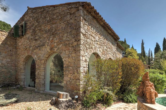 Image No.25-House for sale