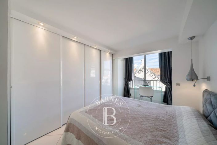 Image No.9-2 Bed Apartment for sale