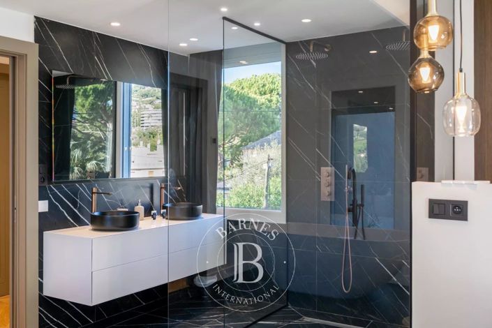 Image No.13-4 Bed House for sale