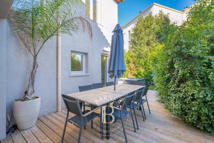 Image No.18-4 Bed House for sale