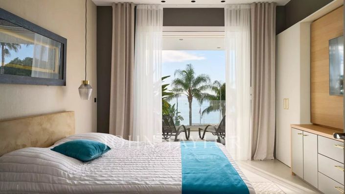 Image No.12-4 Bed Apartment for sale