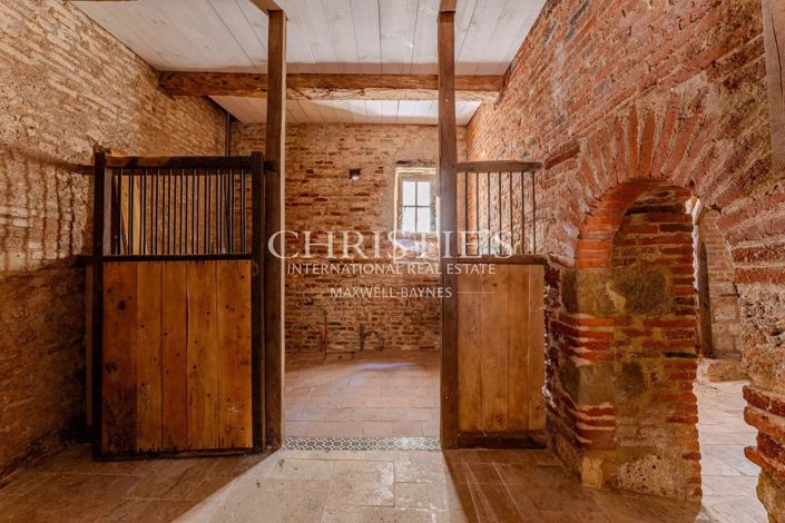 Image No.12-3 Bed House for sale