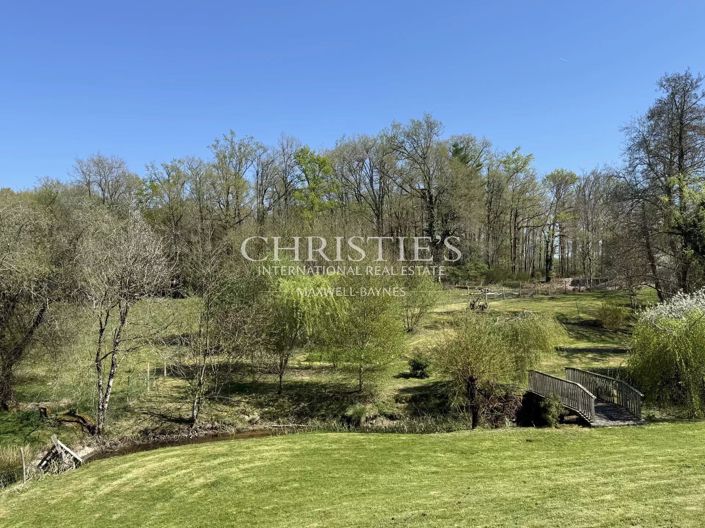 Image No.9-17 Bed House for sale