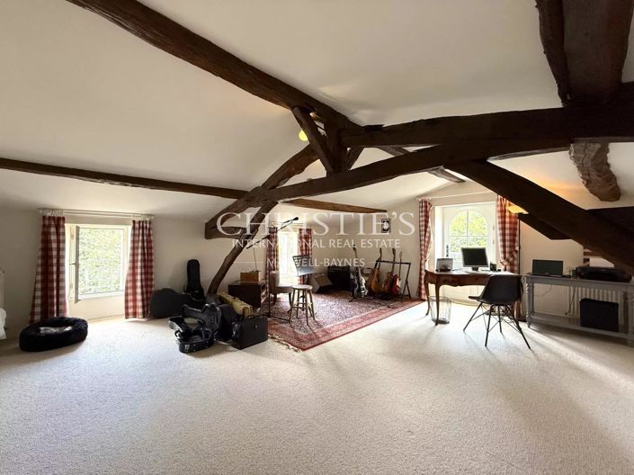 Image No.22-5 Bed House for sale