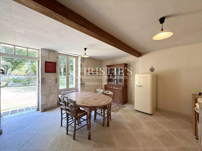 Image No.29-5 Bed House for sale