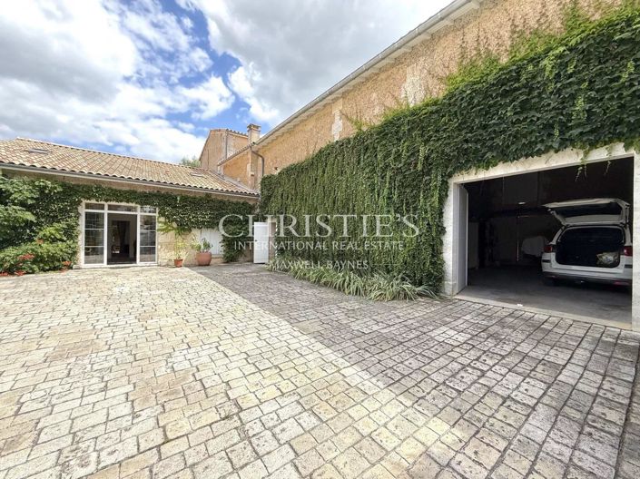 Image No.5-5 Bed House for sale