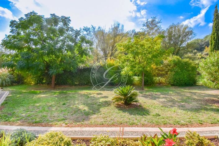 Image No.21-4 Bed House for sale