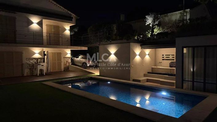 Image No.10-4 Bed House for sale