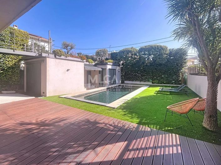 Image No.2-4 Bed House for sale