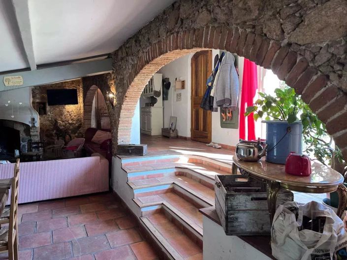 Image No.14-3 Bed House for sale