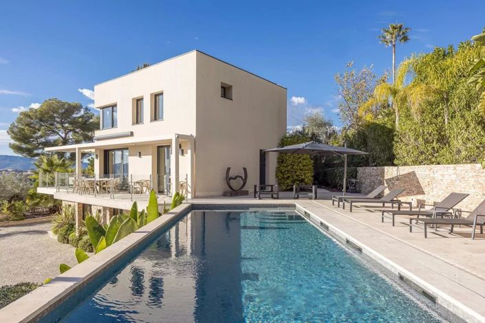 Image No.2-5 Bed House for sale