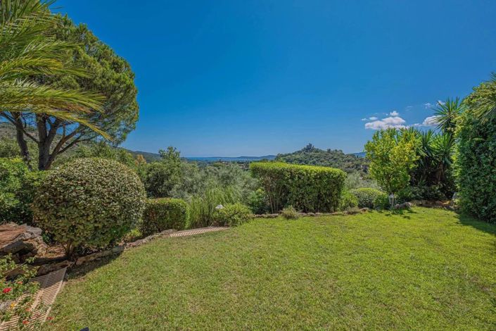 Image No.13-5 Bed House for sale