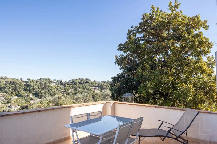 Image No.7-3 Bed Property for sale