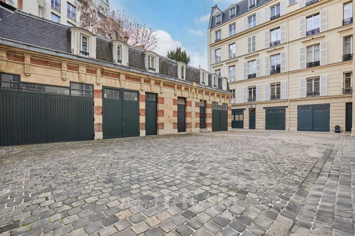 Image No.17-3 Bed Apartment for sale