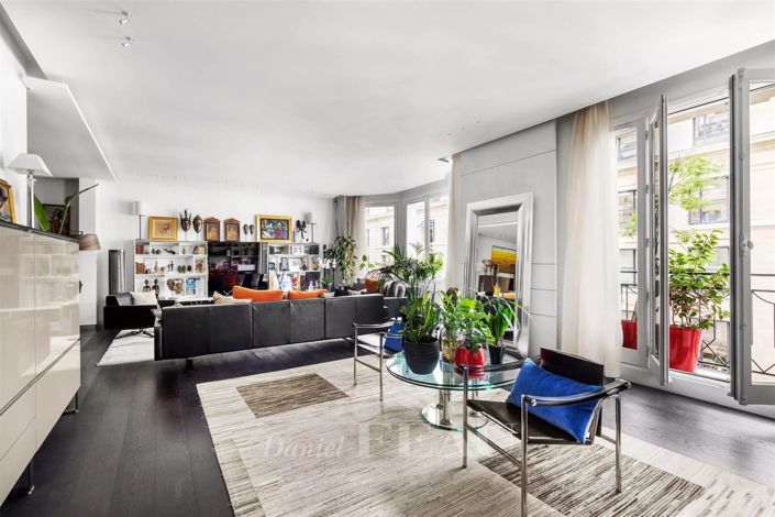 Image No.3-3 Bed Apartment for sale