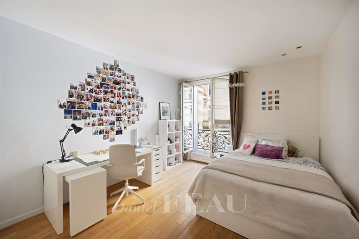 Image No.20-Appartement de 4 chambres à vendre à Paris