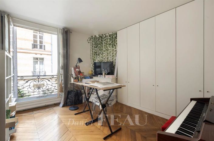 Image No.21-Appartement de 4 chambres à vendre à Paris