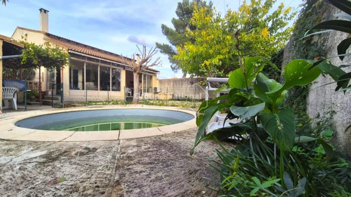 Image No.1-3 Bed House for sale