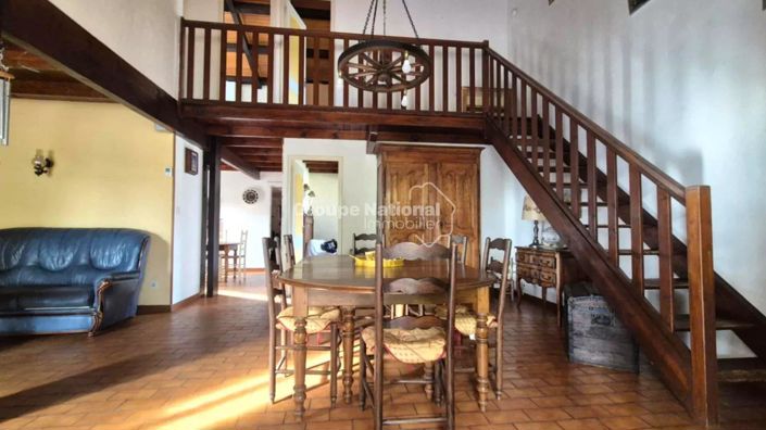 Image No.5-3 Bed House for sale