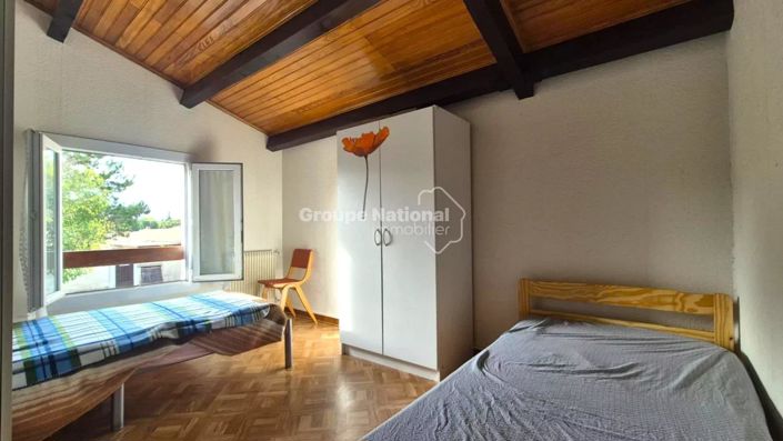 Image No.9-3 Bed House for sale