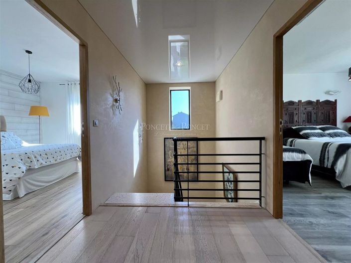 Image No.18-Maison de 6 chambres à vendre à Uzès